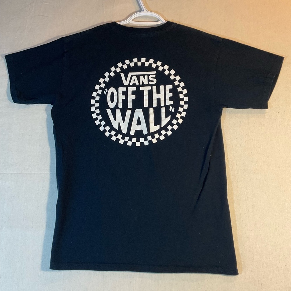- Vans Navy Blue Men's Size Medium
T-shir A+++++++